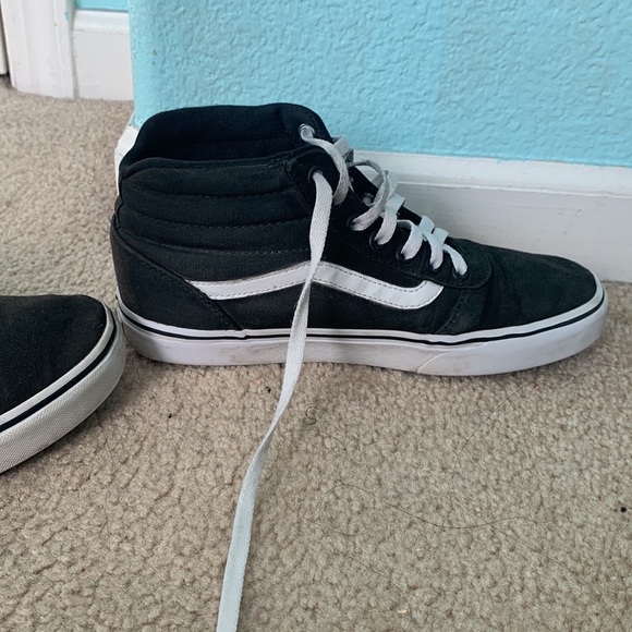Black Hi Top Vans Sz 8.5 - Picture 5 of 9